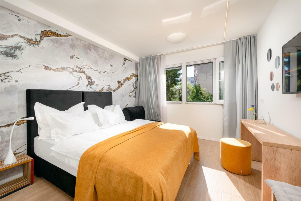 Skaline Luxury Rooms Split Exterior photo