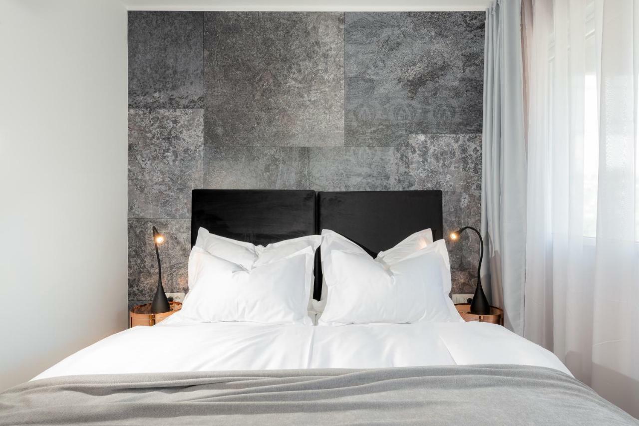 Skaline Luxury Rooms Split Exterior photo