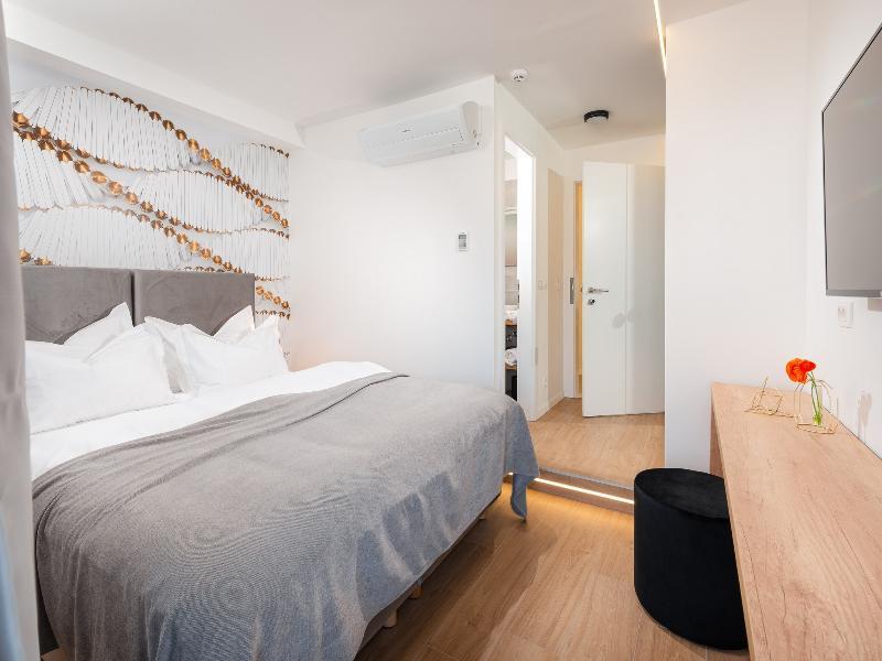 Skaline Luxury Rooms Split Exterior photo