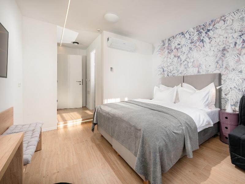 Skaline Luxury Rooms Split Exterior photo