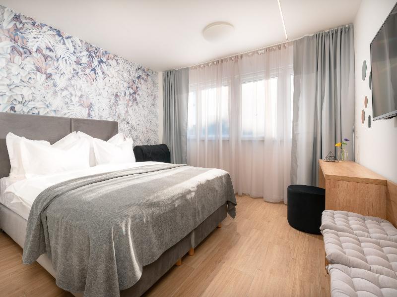 Skaline Luxury Rooms Split Exterior photo